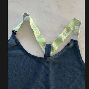 NIKE ELASTICA TANK. Adorable racerback comfy breathable tank. Cute thick straps